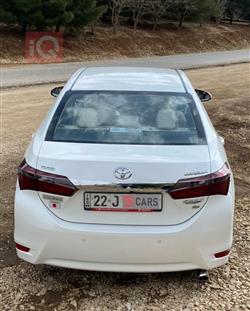 تۆیۆتا کۆرۆلا